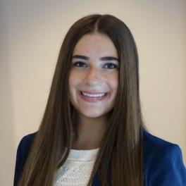 Sophia Sdregas headshot